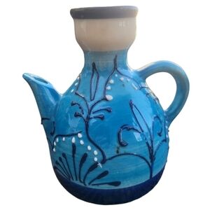 Blue and White Ceramic Kitchenware Collection